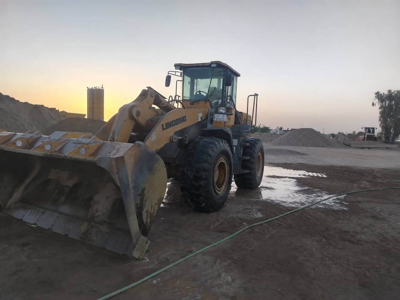 البيع شفل ال جي 53 مكينة جديده كير جديد مديل ٢٠٠٩ سعره ١٧٥ وبيها مجال رقم /*********** //***********
