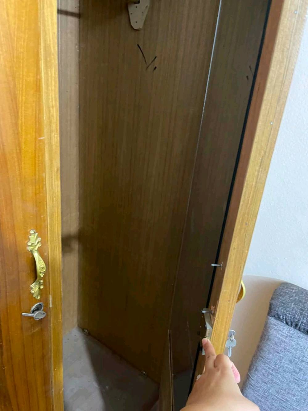 كنتور صاج • ٦ بوب • ملحق