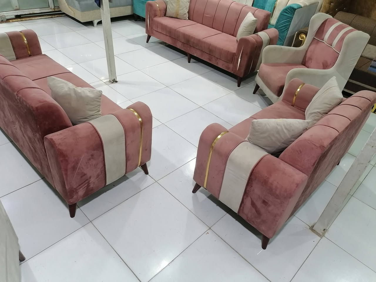 تخم مستعمل 10 مقاعد سعر 325بي مجال اي ستفسار ***********
