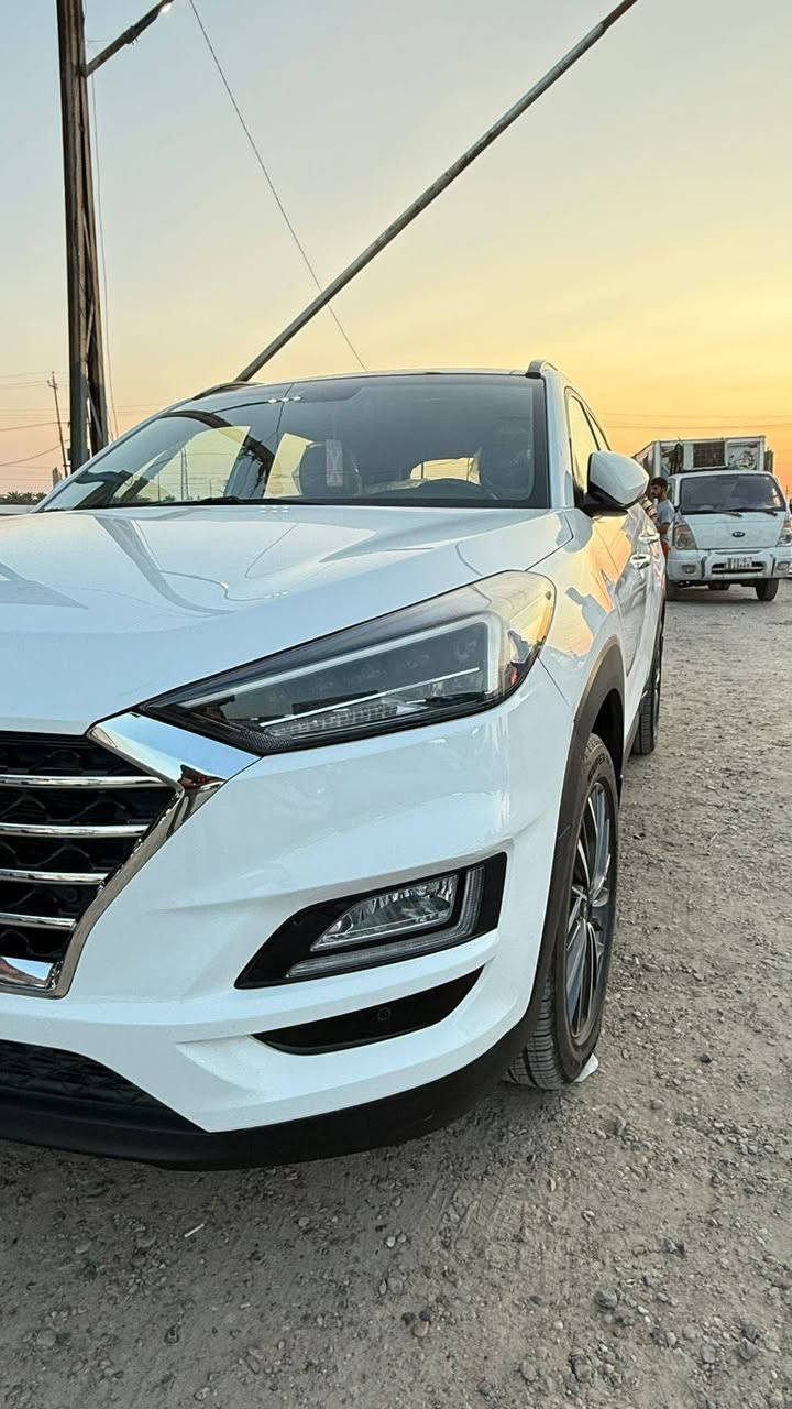 للبيع توسان 2020 الكاصد خليجي
كفالة عامة 

رقم بغداد 

ماشية 75km

فول موصفات  

سعرها 190 وبيها مجال قليل

***********
