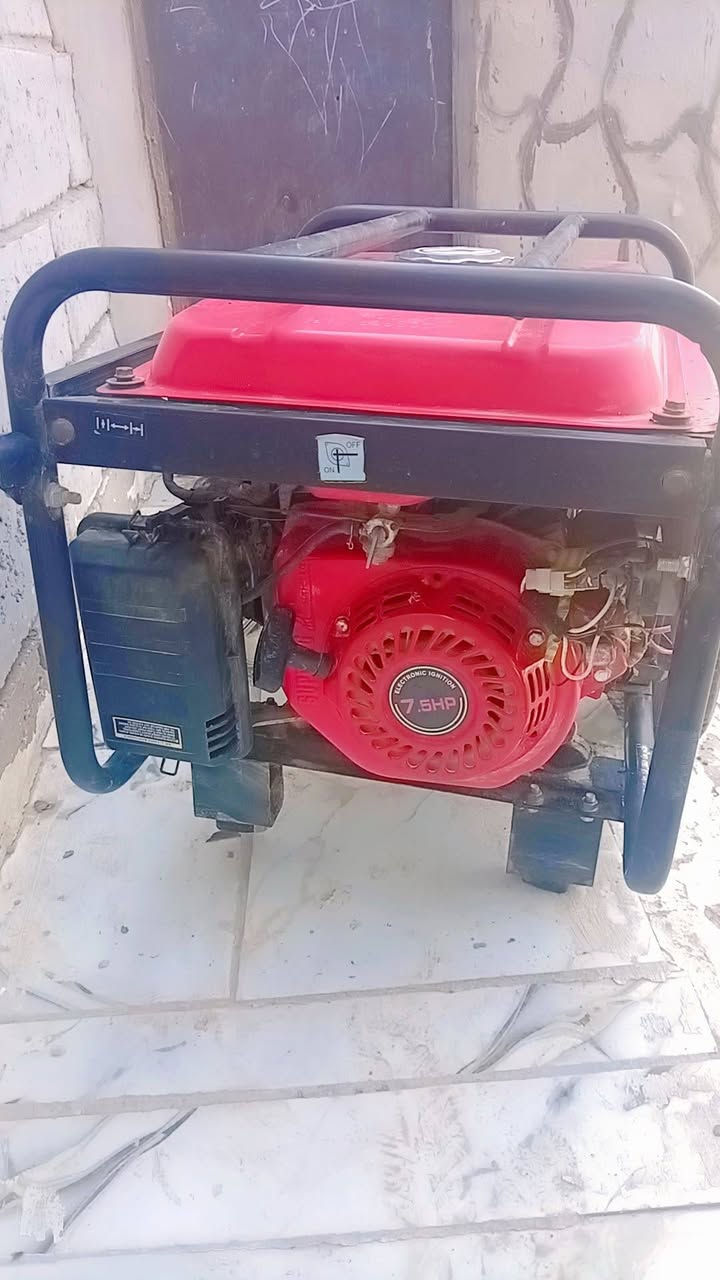 لبيع ب ٢٠٠ سلف وهندر مامفتوحه
***********
