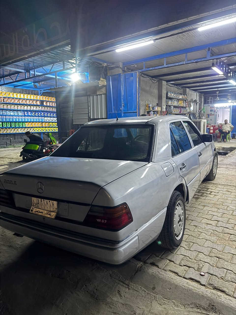 مرسيدس E300 • ٨٨ • رقم بغداد