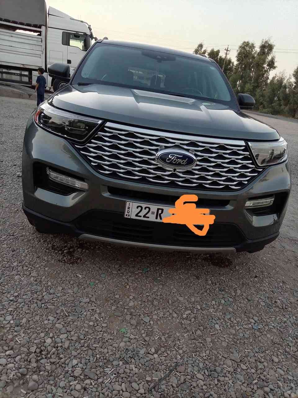 فورد إكسبلورر XLT 2022الموديل: Ford Explorer XLT
سنة الصنع: 2022
المحرك: 2.3 لتر EcoBoost
عدد السلندرات: 4 سلندر
القوة: 300 حصان
العزم: 420 نيوتن.م تقريباً
الگير: أوتوماتيك 10 سرعات
الدفع: خلفي RWD
الهيكل: SUV عائلية، 3 صفوف
الوقود: بنزين
الجنوط: 18 إنچ حسب مواصفات XLT
الشاشة: SYNC 3 قياس 8 إنچ
Apple CarPlay / Android Auto
كاميرا خلفية
حساسات اصطفاف خلفية
نظام Ford Co-Pilot360 للسلامة
نظام المحافظة على المسار
تحذير النقطة العمياء
فرملة طوارئ أوتوماتيكية
إضاءة LED
باب خلفي كهربائي
مقاعد صف ثاني منفصلة Captain Chairs
3 صفوف مقاعد
سعة خزان الوقود: حوالي 68 لتر
بلد التصنيع: الولايات المتحدة �
📋 الشاصي: 1FMSK7DH1NGA76607
الضرر/ تبديل بنيد بلاد + باب السائق أيضا بلاد
رقم أربيل تحويل مباشر
السعر ٢٣٠ ورقة وبيها مجال بسيط ان شاء الله
الهاتف ***********
