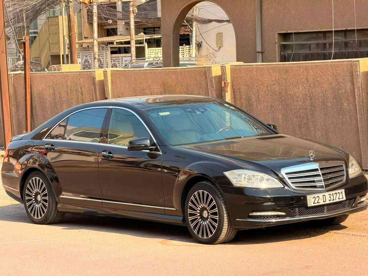 السلام عليكم عندي سياره مرسدس خليجي @موديل ٢٠١٢ للاستفسار أكثر الاتصال عل الرقم ***********
