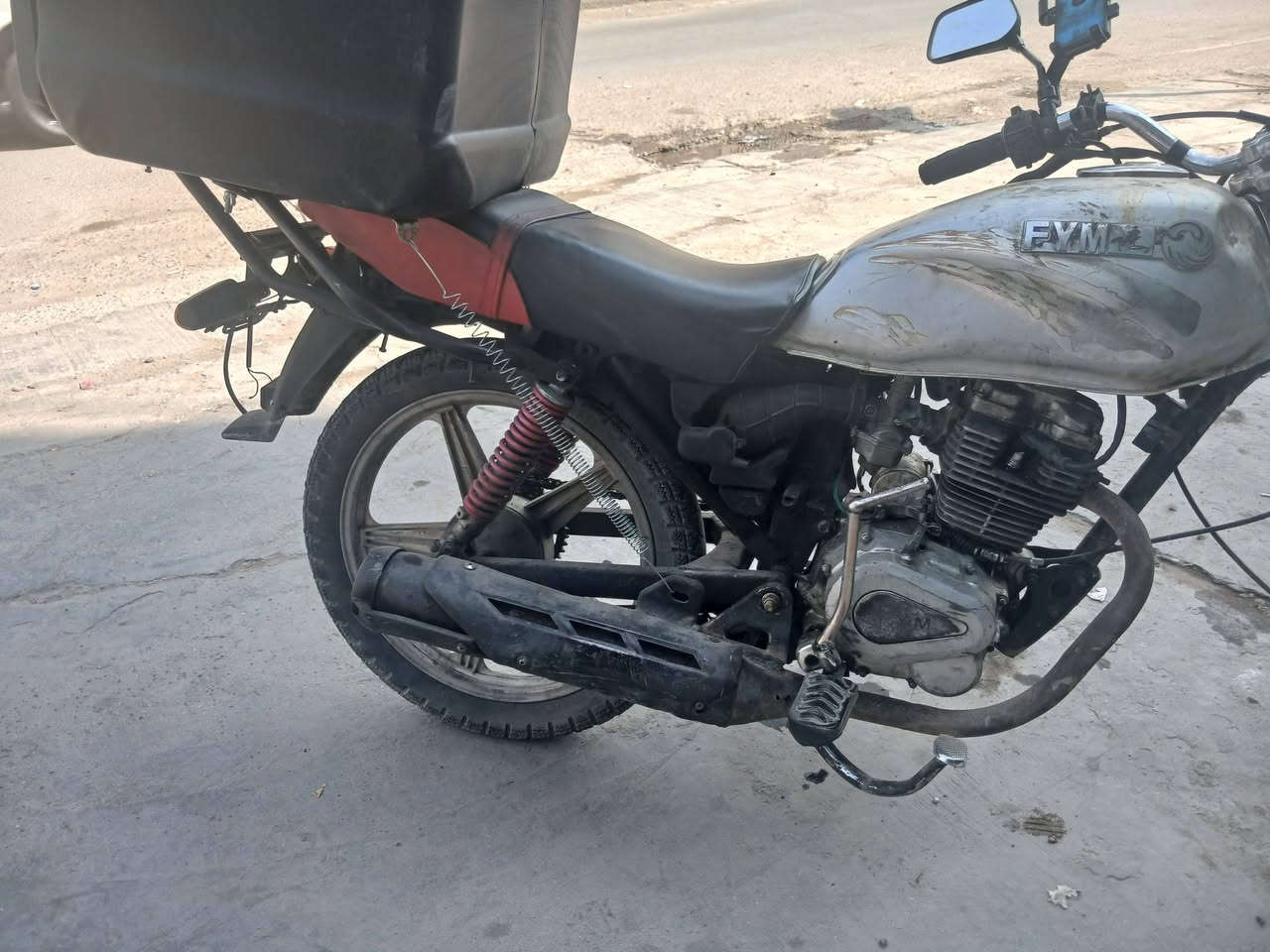 بوكسر • مكينه جديده • تايرات نضيفات