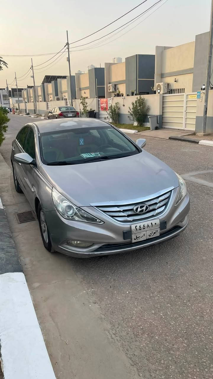 سوناتا موديل ٢٠١١رقم شمالي  سياره جاهزه من كلشي عبوه فيت بم جديد راديتر جديد سياره مناقصه شي بس جامه اماميه سياره بيه قطعه وحده صبغ بس بنيد مكينته ٢٠٠٠دوش سعره 78$ وبيه مجال اي استفسار وتساب على فيس ما متواجد هذا رقمي ***********
واتمنى مو شراي لا يخابرك سياره سعره كلش مناسب مكاني كربلاء حي حسين
