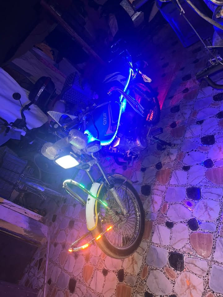 تيكر • ٢٠٢٥ • مستعجل