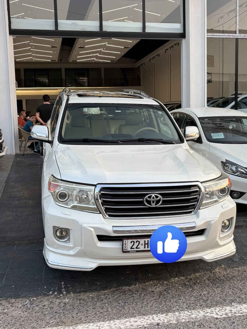 🚘 للبيع لاندكروزر GX.R موديل 2014 محرك 6 سلندر 

السيارة كلين كفالة ونظيفة بمعنى الكلمة ✅
🔸 ما بيها أي ضربة
🔸 ما بيها صبغ
🔸 بارد خلفي بسيط على كد شبر 
🔸 ماشية 200 ألف كم
🔸 رقم أربيل
🔸 الهزة مو نافذة
🔸 السنوية مو نافذة
ملاحظة : بيها فعصة بسيطة بالجنطة ماتبين بالصور

السيارة حالتها ممتازة، جديدة بمعنى الكلمة. ما بيها اي نقص
واتساب فقط ***********

📌 للجناي فقط،
