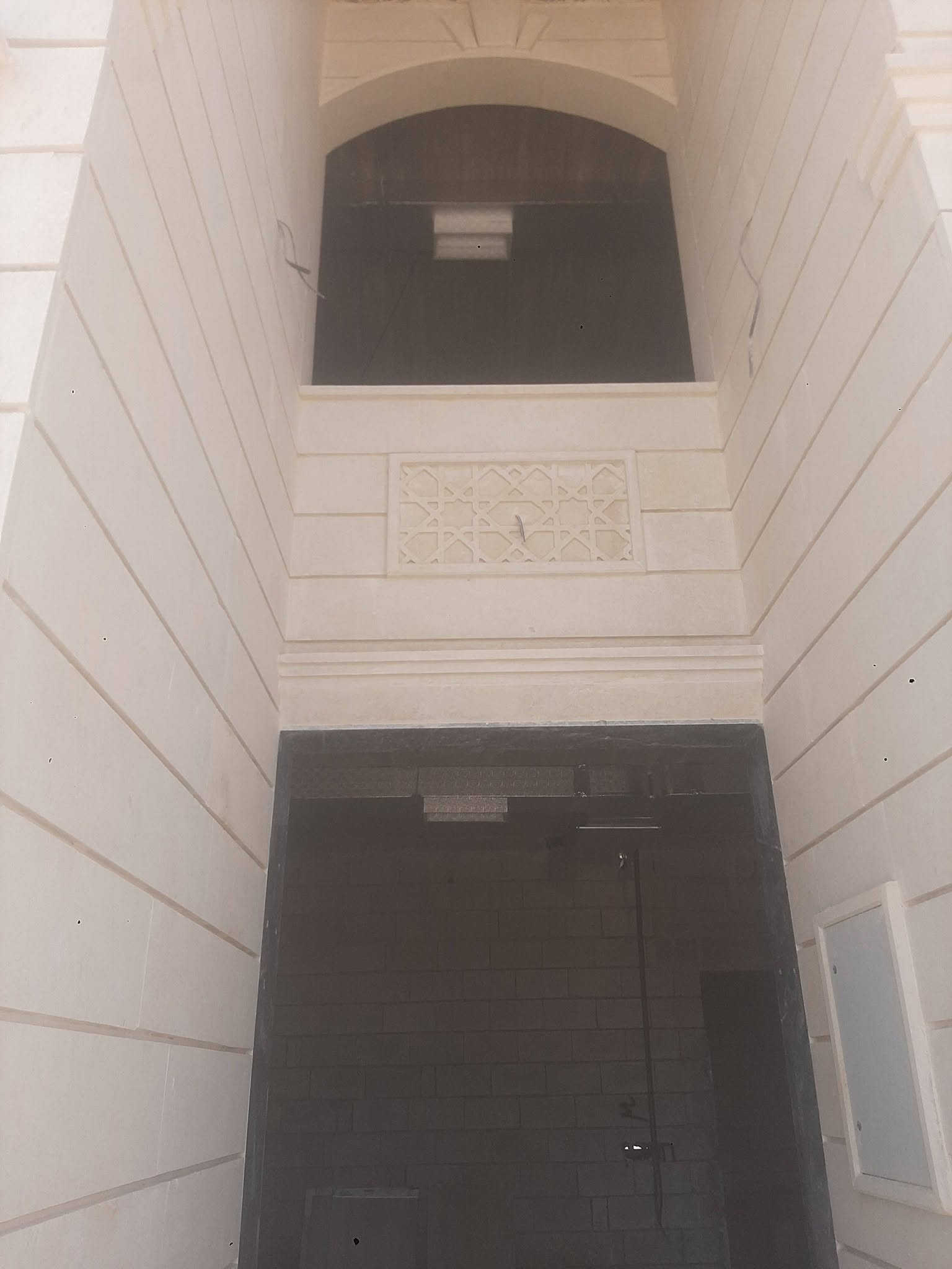 خدمات بناء • مقاولات