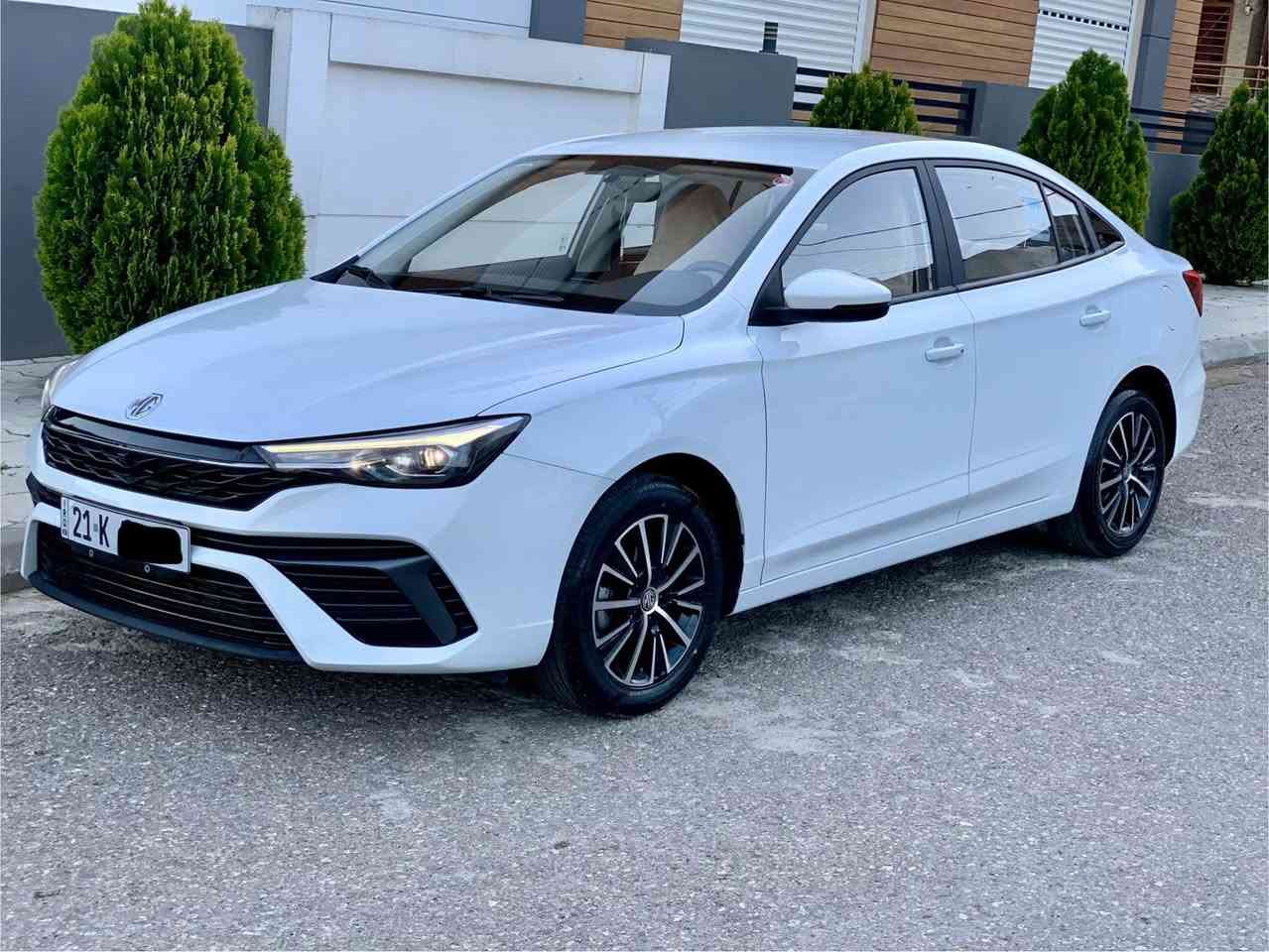 MG5 comfort 2025  🈲
❇️ئێمجی ٥ شکل تازە -مواسەفات کۆمفۆرت -تەنها 7000 کم ڕۆشتووە-٦ ساڵ زەمانی شەریکە-
بێ بۆیاخ بێ تەرزە تەنها دوو سێ چاڵی بچوکی لە لای دەرگای دواوە رەسمم داناوە
✴️ ئۆتۆماتیک-مەکینە دەبڵ کەم شەفت و طاحونە دیلکۆ لێدانی نیە-ناو سپی-دوو مۆدی لێخوڕین-بەصمە-ئۆتۆ هۆڵد- برێک کارەبایی - دەرگا بەصمە-ئۆتۆ لایت -پیش دوا لیدە-تبرید مرکزی-ویل کرۆم -شاشە-حاسە-تحدید سرعە ـ ڤۆلیۆم-ABS-تەبرید لەمس -ئاوێنە اشارە-حساس تایە - car play w android
📌شوێن / سلێمانی 
نرخ/ 117 💵
📲*********** السليمانية, العراق
