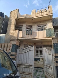حي صلاح الدين • ٤ غرف • بيت للإيجار