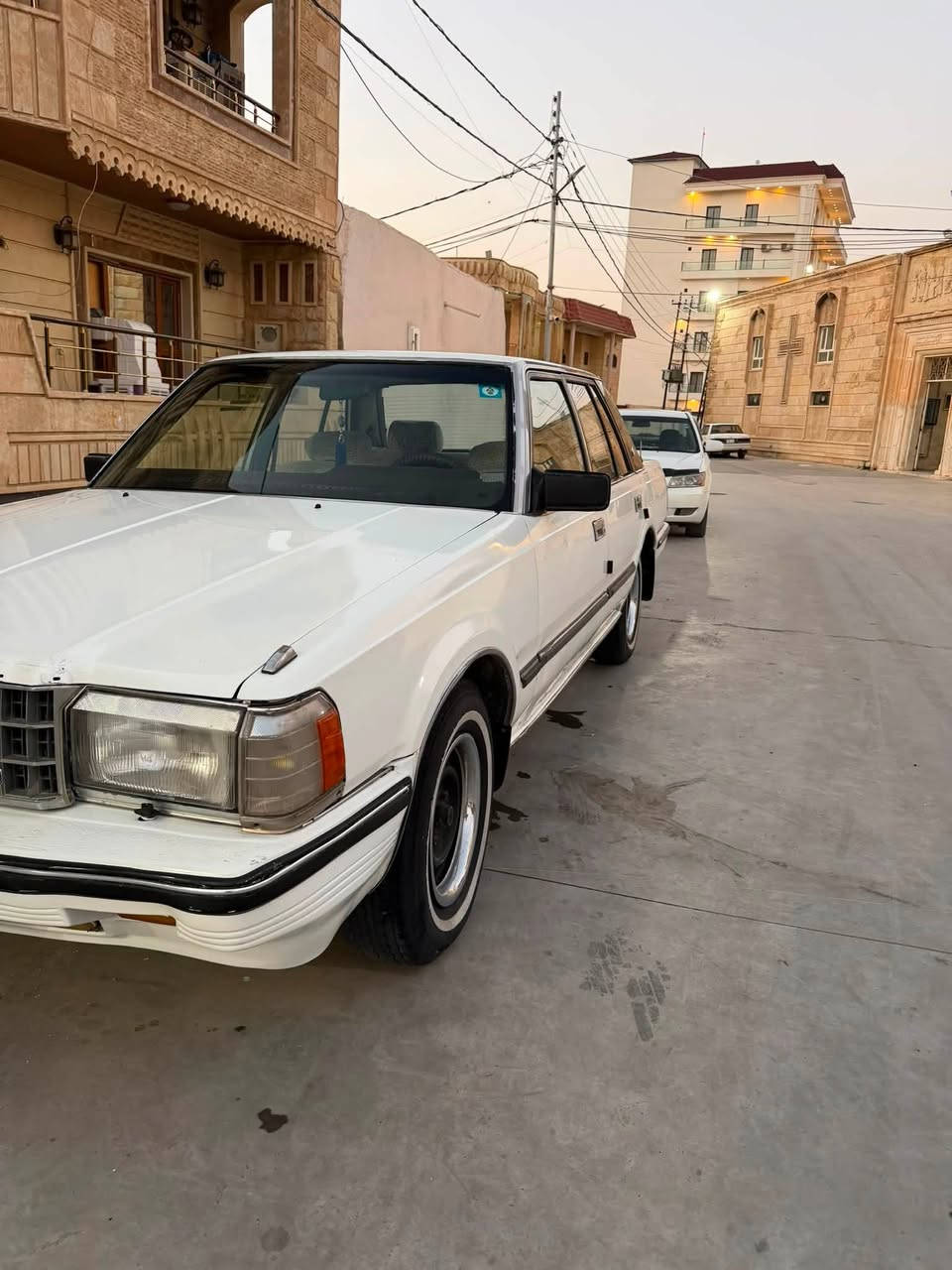 سلام عليكم سوبر 85 لبيع محرك كير بلادي اوتماتيك  الصبغ دواير فقط  دواخل بلادي تخم تاير صدر مامي خلفي جديد رقم نينوى انكليزي باسمي  سعر ٤٥ مكان موصل برطلة كوبون بانزين  رقم الهاتف 
***********
***********
