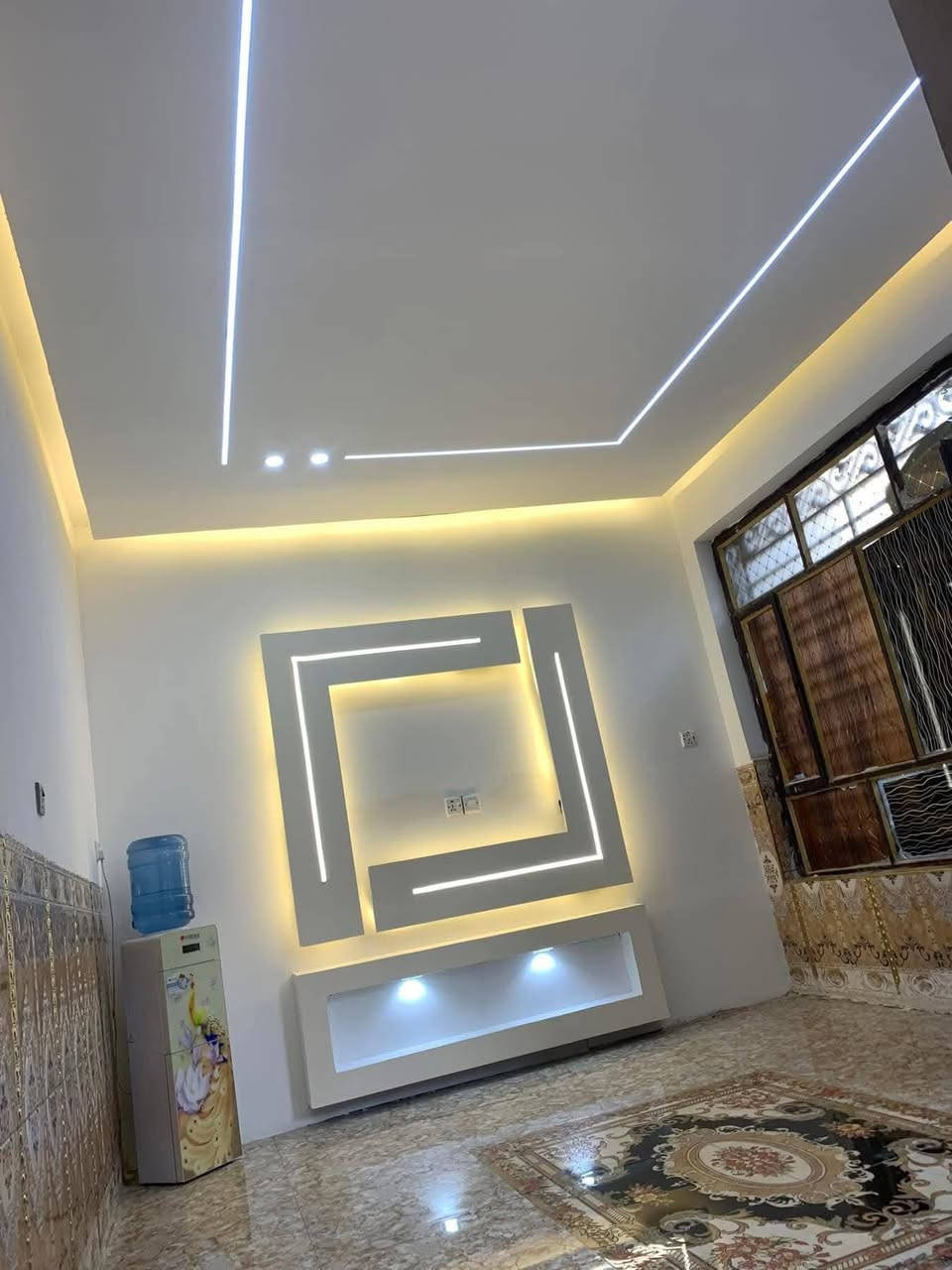 🏠✨ ديكور مودرن | تصميم وتنفيذ
نقدّم لكم خدمات الديكور والتشطيبات بأحدث التصاميم العصرية، وبلمسات تجمع بين الأناقة والفخامة.

🔹 خدماتنا تشمل:

* 🧱 الكرستة وعمل العظم.

* 🏠 قواطع المنازل والشقق السكنية.

* 🎨 صبغ الواجهات الخارجية.

* 🖌️ الصبغ الداخلي للمنازل والشقق.

* 💎 تصاميم ديكور مودرن وعصرية.

💰 أسعارنا:

* ✅ الكرستة وعمل العظم: ٢٥ ألف، بدون صبغ وكهرباء.

* ✅ التصميم الشامل: ٣٥ ألف.

📞 للحجز والاستفسار: ***********

✨ ذوق عصري، شغل متقن، وتصاميم تحوّل بيتك إلى تحفة فنية. 🏡
