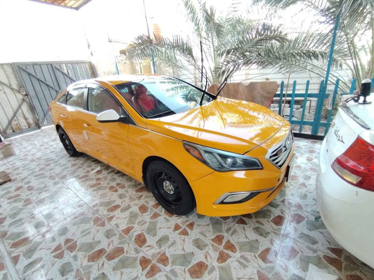 سوناتا وارد امريكي موديل 2017 مكينه 2400  لاتنقيص ولا تبخير كير أو حداده أو تبريد كل شقال تخم تأيرات لايت زنون سياره بسمي السنويه ال30سياره جازه من كلشي العنوان البصره ابو الخصيب هاذ رقم*********** ابو الخصيب, البصرة
