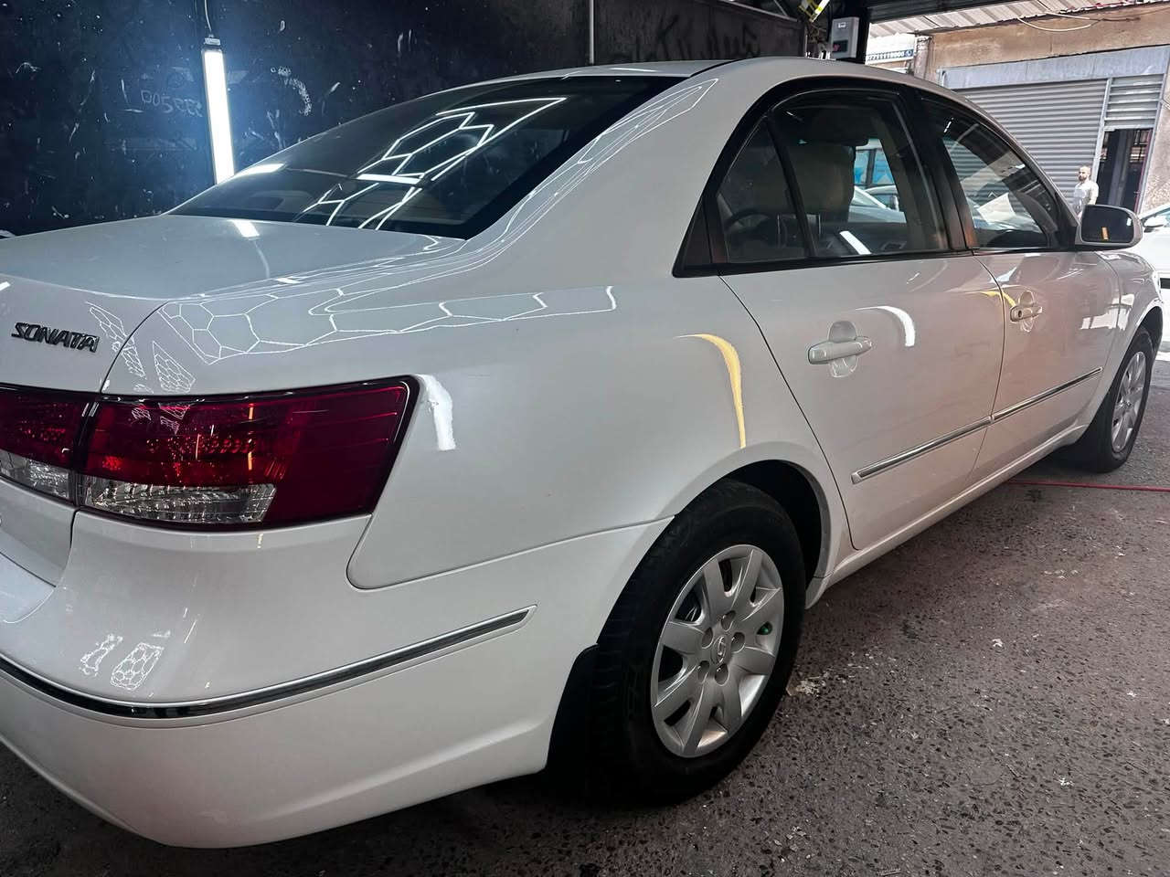 تحيه طيبه الاخوه الاعزاء سوناتا ٢٠٠٩ بلاديه بدون صبغ اماكن بارد بيها فقط عداد ١٠٠ حقيقي رقم مميز ٣ ارقام بابل ابسمي خليجه مكينه ٢٤٠٠ دوش اخوان السياره نضيفه جدا وتراي زيرو تنباع هيه والرقم مكانها بغداد العامريه او البياع السعر ١٤٥ ورقه قفل 
***********
