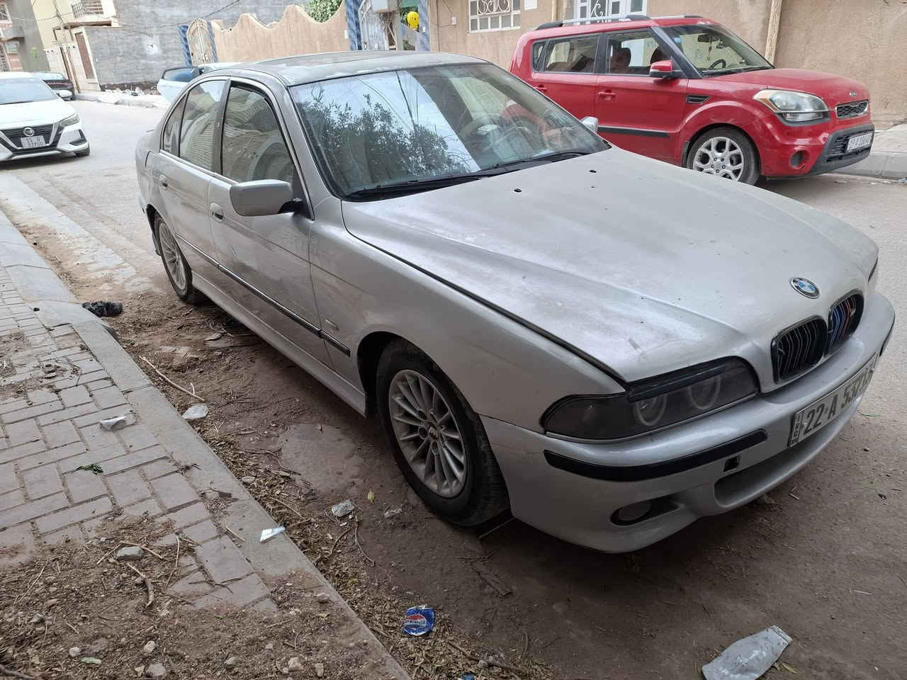 بي ام دبليو 528 • موديل ٢٠٠٠ • بصمه