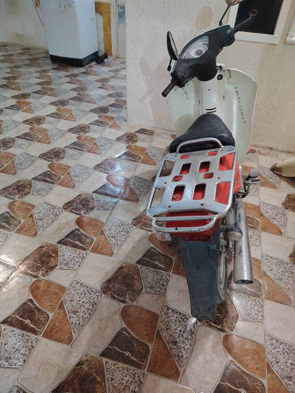 ماطور سلفيز للبيع ماطور نضيف وكفالة كير ومحرك كهربائيات كل شغال للاستفسار الاتصال ع الرقم :***********
السعر 500 وبية مجال للطيبين
