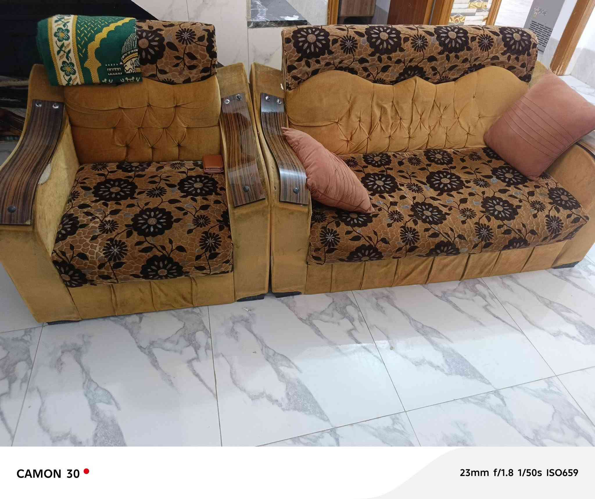*********** العنوان بلا صلاح الدين
