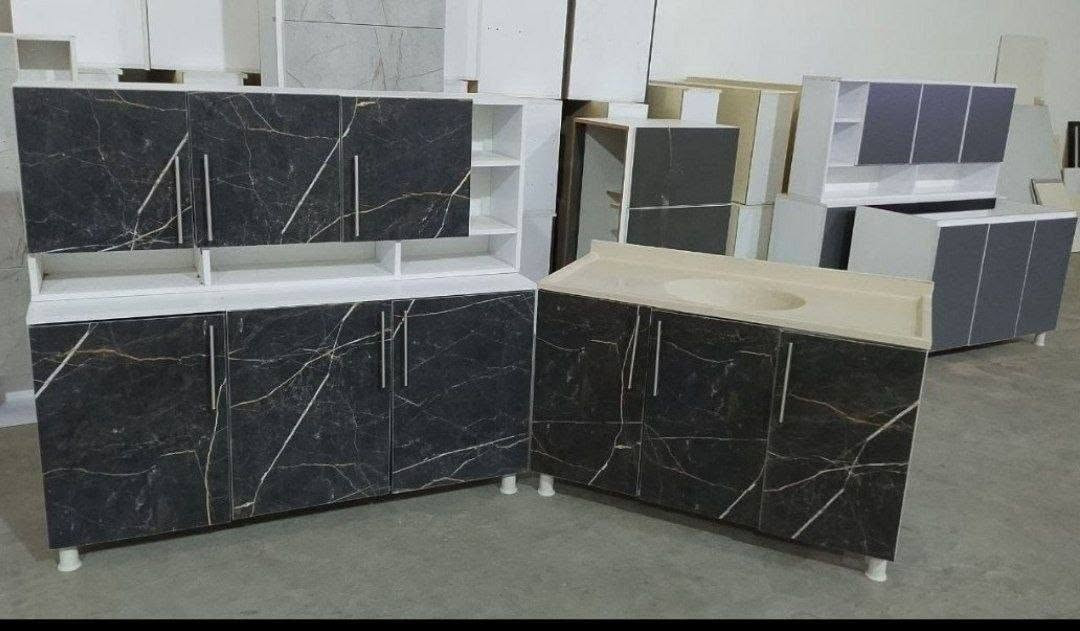 https://wa.me/9647730348907
ثلاث قطع كاونتر وملحق متر ونص وسنك مرمر متر و20 سعر 240
