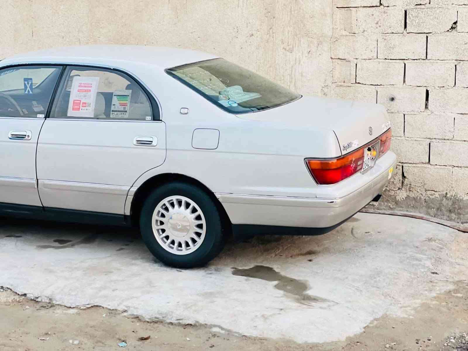 السلام عليكم بطه منفصل مديل 1995رقم بصره دولي مشروع وطني سنويه لل30تحويل مباشر سياره جديده معنه لكلمه (كفاله من لگص والنقل والضربه فقط مكانات صبغ) گير ومكينه 2500ثنين ونص ديلكو كارتون حداده 100/100دواخل كارتون تبريد ثلج كهربائات كلهه شغاله تخم تاير ويلكب جدد سياره جاهزه مال جناي سعره ((58وبيه مجال ))مكاني قرنه شراي يتصل ***********
