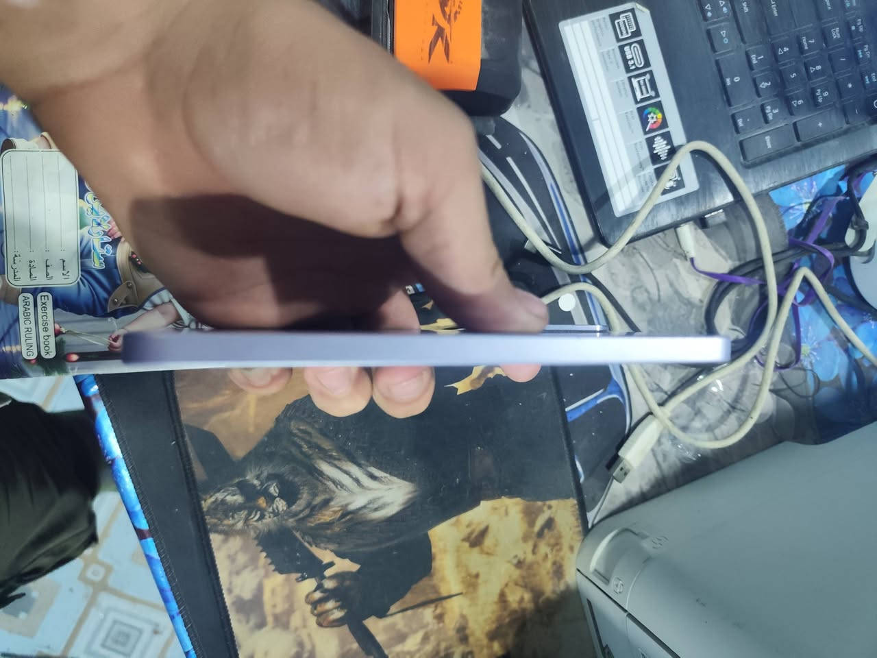 السلام عليكم  سامسونج A36 5g
للبيع ذاكره 256 الجهاز مكفول من الفتح بيه كسر بسيط بل شاشه مثل ما واضح السعر 300 وبيه مجال كربلاء للتواصل ***********
