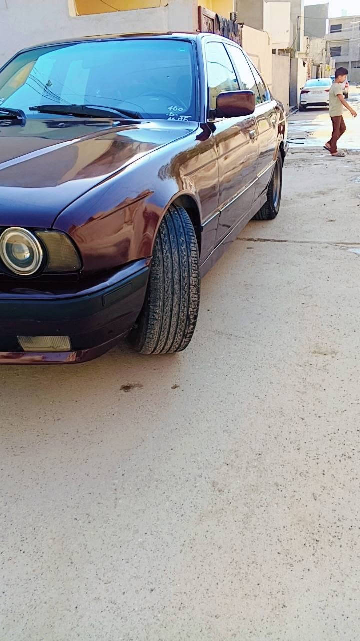 السلام عليكم للبيع Bmw لون 🍒 كرزي كير عادي موديل 91 مرشوشة جمالية رقم اربيل شرط التحويل محرك 525 اصل 
فانوس تبريد بجم عرض كل كهربائياتة شغالة اربع جامات كهرب‪ 1
‏‪***********‬‏
‏‪***********‬‏
