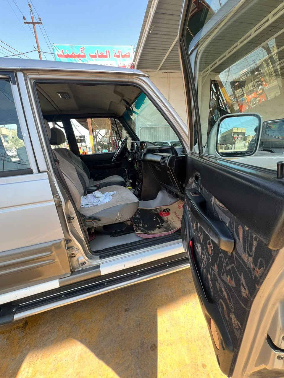 سلام عليكم كالوبر للبيع موديل 2001العنوان بغداد /***********/0781008276
