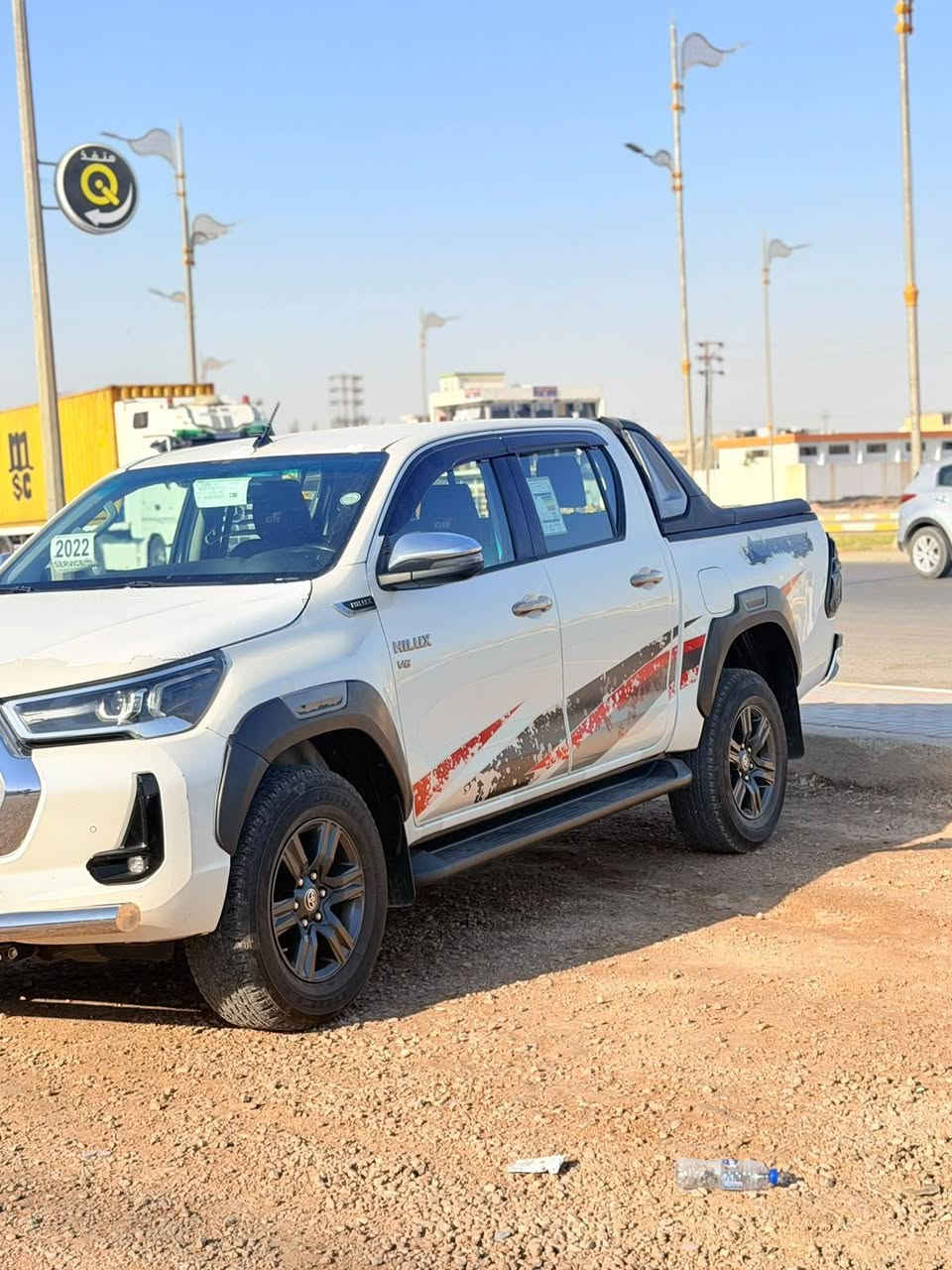 سلام عليكم
تي ار تي2022
رقم اربيل 
بيها بنيد فقط مبدل بلادي 
جديده كلش حلوه 
ماشيه 140
مكان واسط الصويره 
***********
