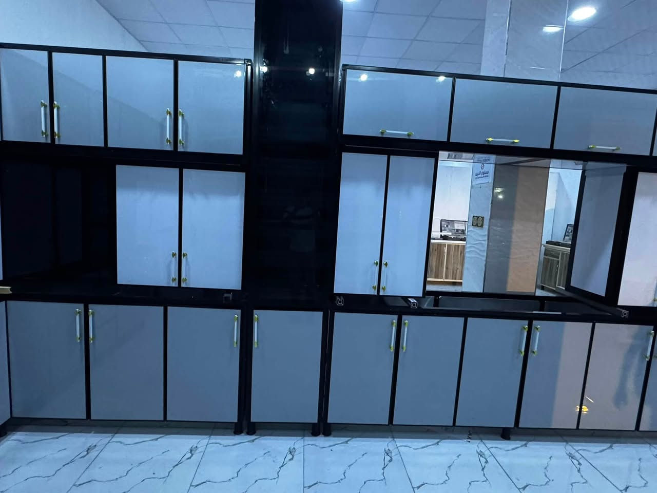 اسعد الله أوقاتكم
مستمرين ياكم بعروض الكاونترات المنيوم و هيكل المنيوم مع ابواب خشب HDF انسب الاسعار 

كامل المنيوم سعودي داخل البوري محشى خشب زان سعر المتر الأرضي 200 الف سعر متر العلق 100 الف الاسعار تشمل القياس و التصميم والنقل و التثبيت مجانا 

هيكل المنيوم سعودي مع ابواب خشب HDF البوري محشى خشب زان سعر المتر الأرضي 250 الف سعر متر المعلق 150 الف الاسعار تشمل القياس و التصميم و النقل و التثبيت مجانا 

كما يتوفر لدينا مرمر كوارتز الأصلي و مرمر صناعي انسب الاسعار 

زورونا على العنوان التالي 📍 قضاء القائم ناحية الكرابلة حي الشهداء قرب جامع القدس مقابل أسواق الخضر 

او الاتصال على 👇

*********** يوجد واتس اب 

*********** يوجد واتس اب
