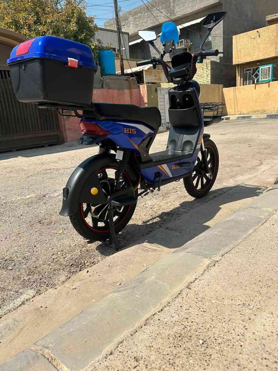جديد دراجة شحن   من شركة  HIS الرصينة والمعروفة
4بطاريات دبل
قوة الملف 1500 واط
بوكس خلفي
كشن  عالي
سلة مميزة
لد امامي قوي
ام بي 3 MP3
تلائم جميع الاعمار والاغراض
اقتصادية
اعتمادية
نظام انارة متكامل السرعة القصوى  تتجاوز الـ  60 كيلو متر بالساعة حقيقية - 4 سرع
بصمة العدد 2 – سويج عدد2  –-كارت NFC عدد 2  -جهاز انذار ضد السرقة
 ممكن تشغيلها بالكارت او السويج او البصمة
السعر :  275الف 
عنوان بغداد الزعفرانية 
للاتصال ***********
