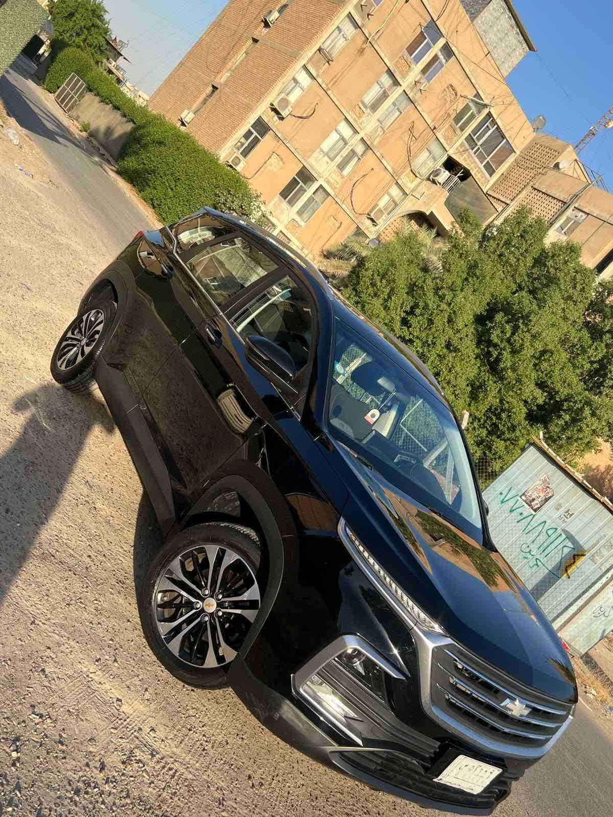 شوفرليه كابتفيا وكالة المنصور موديل 2023 مكفولة من الصبغ كفالة عامة 
ماشية 48000 فول مواصفات 
***********
