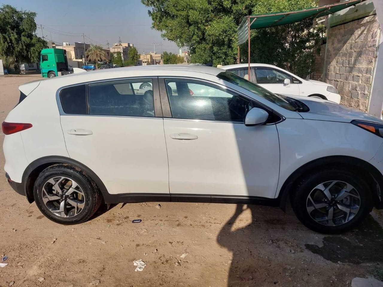 كيا سبورتج 2020
مكينه 2400
امريكي بدون لغود شاصيه نظيف 
بنيد تبديل  
جاملغ بارد صوب الراكب 
ماشي ١٣٨الف 
تخم تايرات جديد 
***********
***********
