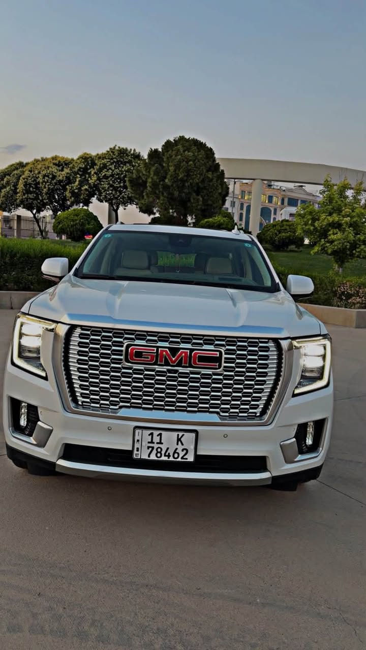 ‏GMC YUKON DENALI 2023
وكالة المنصور كفالة عامة عدا  ربع الجامغ لامامي  وسونار موجود يراسلني خاص السيارة جديدة اي نقص مابيها 
ماشية 53لف كيلو متر فقط 
السيارة  بحالة الوكالة باسمي هزة وسنوية جديدة
مواصفات الدينالي المعروفة فول

 المــــــواصـــــفــــات :

- محرك V8 6200cc 
- شاشات خلفية مع hdmi
- تبريد ٣ قطع
- وايرلس كاربلاي
- مراية كامرة
- كامرات 360 درجة
- حساسات امامية خلفية
- تشغيل واطفاء اوتو
- ثلاجة توصل درجة حرارة سالب ٥
- رادار
- نضام المحافضة على المسار
- بلك كهرباء
- فور ويل وتو ويل تتحكم بي
- جكات
- هاندبريك كهربائي
- شاشة عرض معلومات على الجامة
- ستيرن كهرباء
- نقطة عمياء
- نضام مراقبة الدسكات
- نضام مراقبة فلتر الهواء
- بانوراما
- مستشعر كشنات خلفية
- كشنات vip منفصلة
- تصعيد وتنزيل كراسي الصف الثالث كهرباء
- كشنات تدفئة+تبريد
- كشنات خلفية تدفئة
- ستيرن تدفئة
- تشغيل عن بعد
- خزن وضعية الكراسي للسائق
- منافذ تايب سي امامي وخلفي وصف الثالث
- كشنات الوسط تنطوي كهربائي ويدوي
- نضام فتح الصندوق بواسطة القدم

سعر480 ✅
للاستفسار *********** بيع او مراوس
