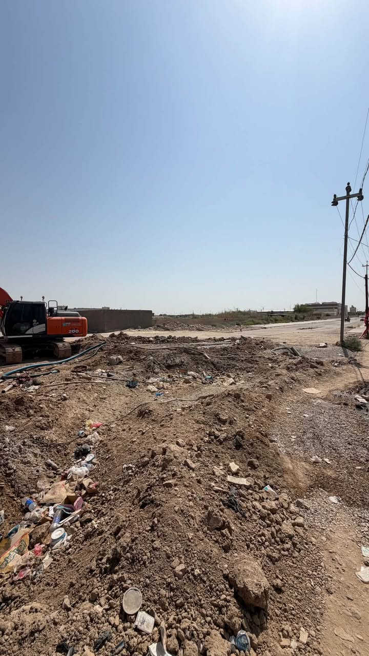 بيت للبيع مصفر ركن ع شارعين تجاري المساحه 234
‭***********‬
