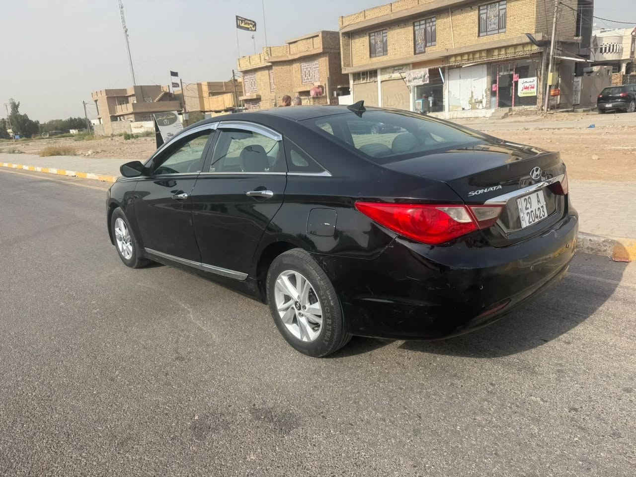 للبيع سوناتا 2013 رقم واسط دولي بسمنا بيه 3 قطع صبغ بدون دواخل  / محرك 2400 وارد أمريكي/ تخم تاير جديد صدر امامي وخلفي كله جديد منظومة تبريد وضع الشركة/ السعر 87 مجال قليل مكانه قضاء الصويرة اتصل/ *********** فقط بيع بدون مراوس
