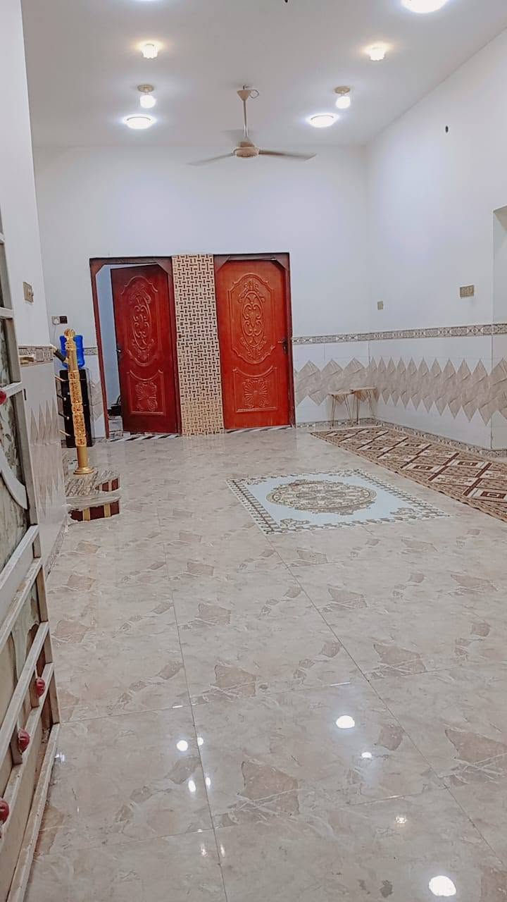 بيت للإيجار • ٢٠٠م • الصخيين مقابيل الطاقه