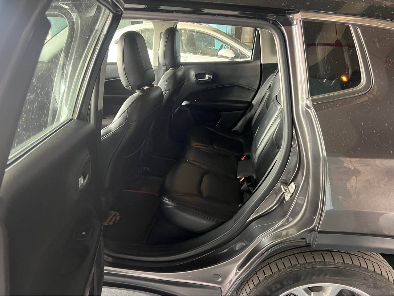 Jeep compars  2018  limited  sanawe ta2031 tazaea banawe  xomawaea ***********
جێبی کۆمپارسی ٢٠١٨ لیمیتد /سەنەوی تا ٢٠٣١ /تازەیە بە ناوی خۆمەوەیە / ژمارەی مۆبایل/ *********** السليمانية, العراق
