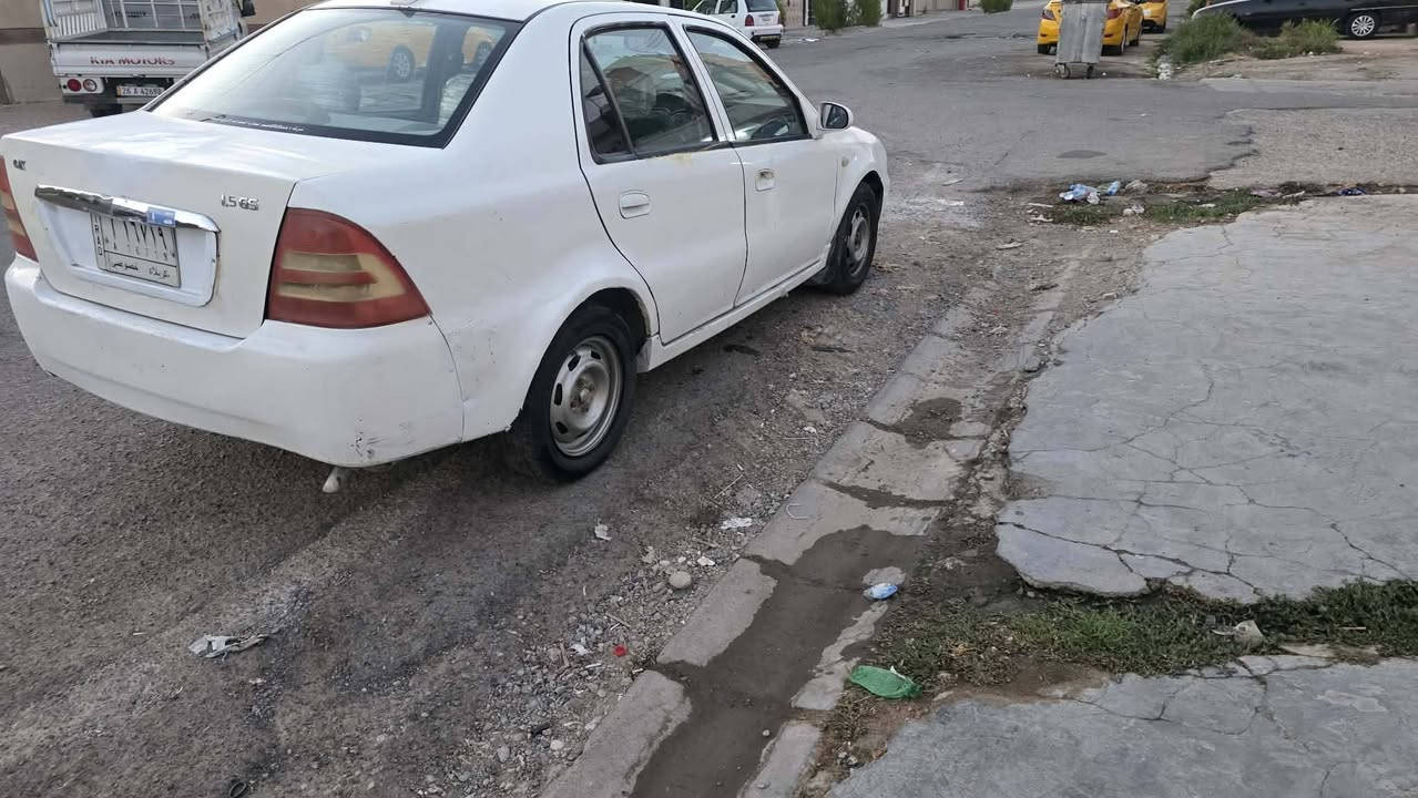 سلام عليكم جيلي سيكي موديل ٢٠١٣ مشروع وطني كير محرك شرط تغم تاير صدر كهربائيات كلهن شرط سعر 24 وبيه مجال كلش بسيط للبيع او مراوس ***********عنوان كركوك
