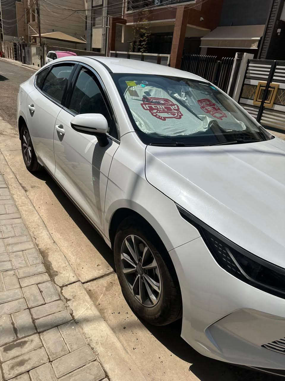 بسم الله الرحمن الرحيم
اسلام عليكم
اخوان  
BYD Destroye
للبيع 
سيارا بعده وكاله 
ماشيه 1500 كيلو 
سيار مكفوله كفاله عامه 
السعر 21500 بيها مجال حك  الجيه
عنواني الدوره حي الطابقين 
***********
