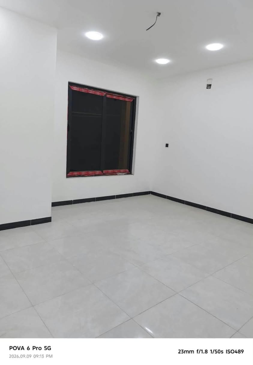 ببركة الله تعالى …         #للبيع
يتوفر لدى مكتب أميمة للعقار  

دار للبيع   /  طابو صرف
بغداد / الكرخ الثانية / منطقة الري
 
المساحة : 90 متر
الواجهة : 6 متر
والنزال : 15 متر 

🔴  بناء حديث زيرو

يحتوي على : 👇🏻
➖غرفتين نوم 
➖مطبخ 
➖خدمات عدد 2
➖منور وسطحين

للإستفسار يرجى الإتصال على ( *********** )
أو زيارة مكتبنا في حي الشباب شارع أميمة مجمع أهل البيت التجاري الشارع العام مباشرةً

نص مكتوب في الصور:
- POVA 6 Pro 5G 2026.09.09 09:10 PM 23mm f/1.8 1/50s ISO1634
- POVA 6 Pro 5G
- 2026.09.09 09:12 PM
- 23mm f/1.8 1/33s ISO938
- 2026.09.09 09:09 PM
- 23mm f/1.8 1/50s ISO1319
- POVA 6 Pro 5G 2026.09.09 09:10 PM 23mm f/1.8 1/50s ISO450
- 2026.09.09 09:13 PM
- 23mm f/1.8 1/50s ISO489