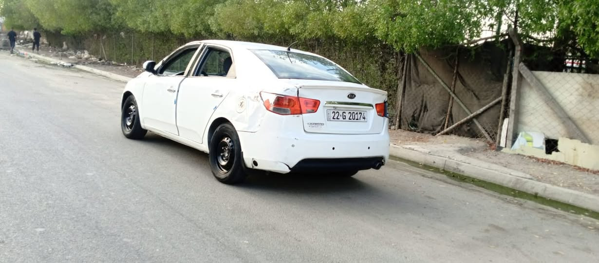 سلام عليكم لبيع كيا سيراتو موديل ٢٠١٢ رقم اربيل تحويل مباشرسياره عله حادثهه شغاله وتمشي سعرهه ٥٣ وبيهه مجال بيهه منظومه غاز سابقن مكفوله استفسار *********** اعتذر عن مراوس مكان بغداد
