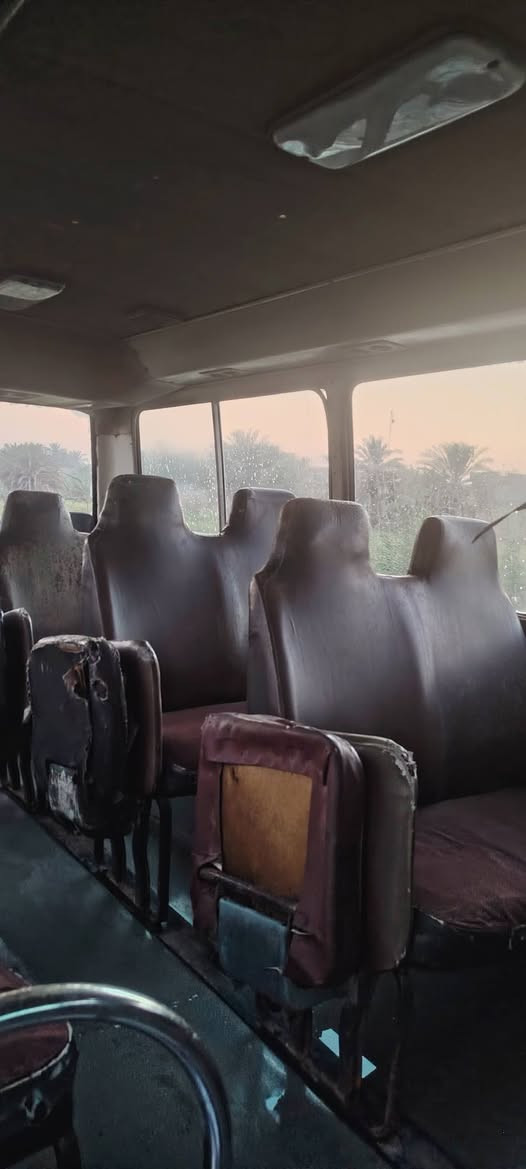 السلام عليكم كوستر للبيع مكينه وكير بنكو سياره جاهزه خير من الله مكان حله السعر ٤ ونص بيها مجال مصفره شرط الوكاله *********** الشراي يتصل

