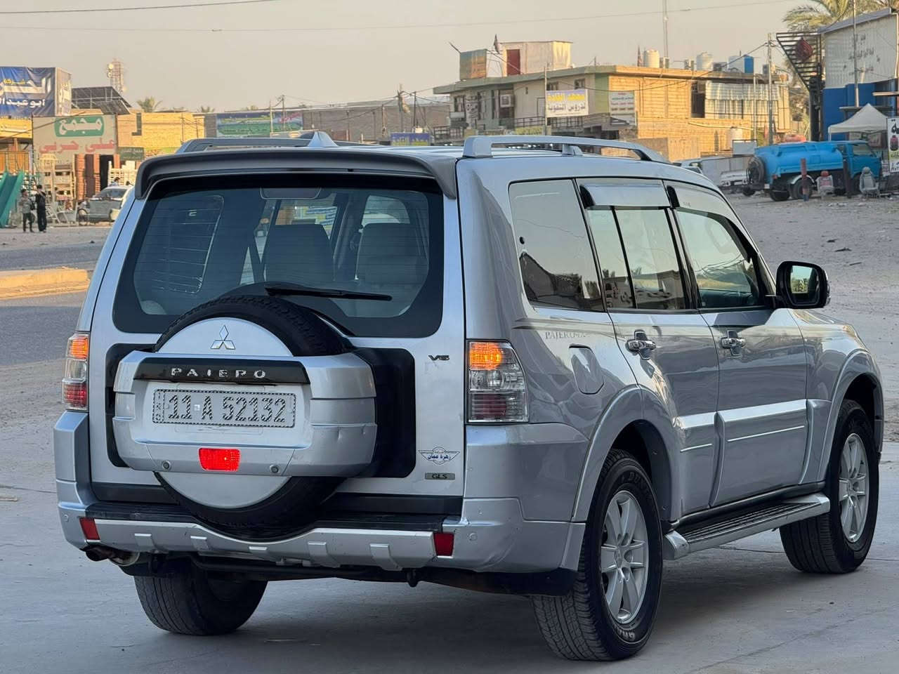 سلام عليكم للبيع باجيرو حبتور  2008 رقم بغداد دولي
تحويل مباشر فول مواصفات أعلى فئة مواصفات فول واحد ع واحد  حجم 3000السياره مكفوله  عامه من كلشي 
عله واضع الشركه معروفه خليجي السياره جديده مال جناي فورويل  كشنات جلد  كهربائي دتفئه تبريد  اشارة بل مري شفط تحكم ستيرن ثلاثا جها فتحه  تبريد ثلاث قطع حساسات خلفيه زاد ثلاجه تخم تاير كير مكينه حداديه خير من الله سياره جديده
سعر 105
مكان السياره بابل 
***********

