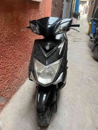 سكنس • ياباني • طافيه
