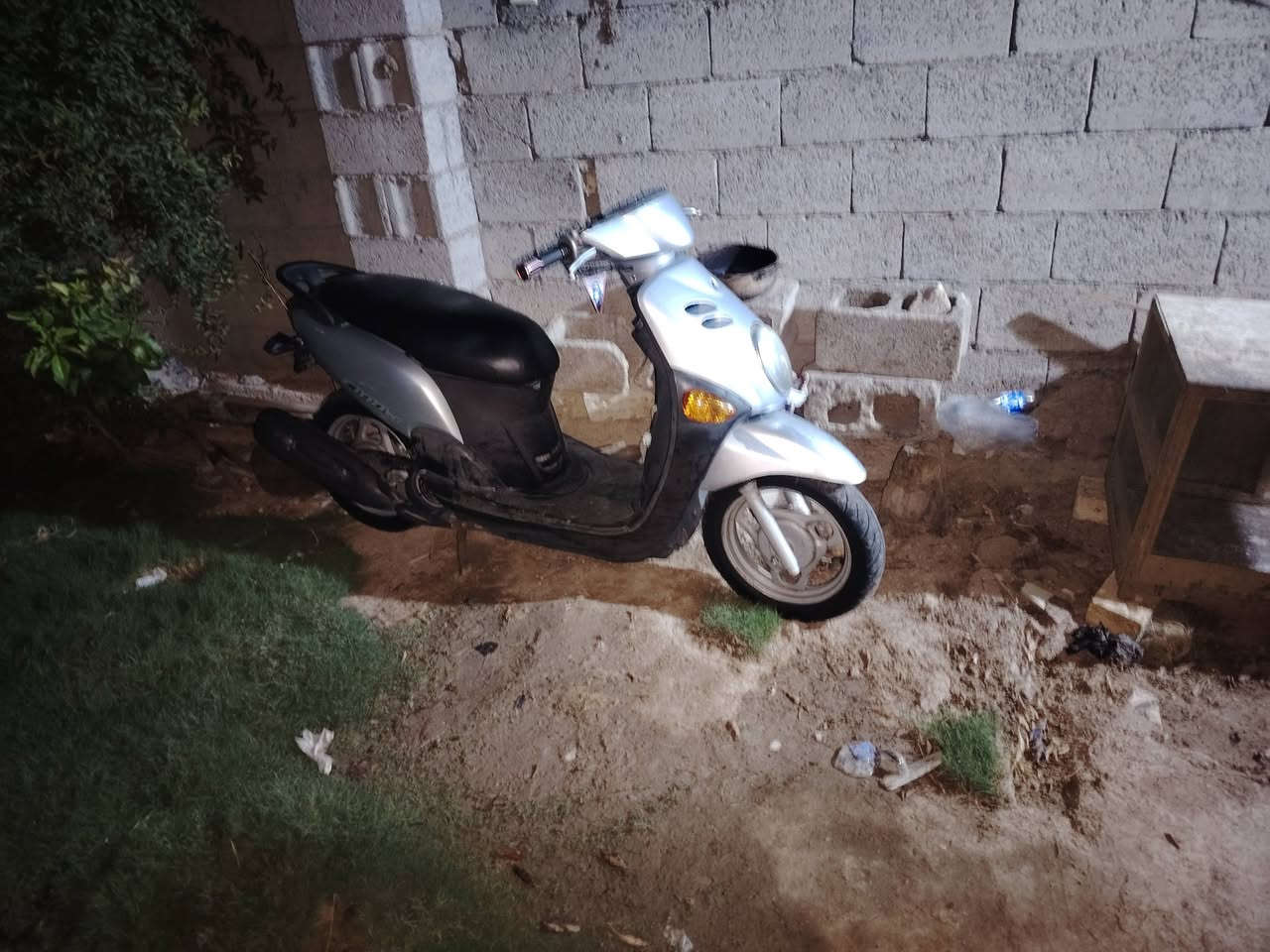 دراجه فله دراجه نضيفه خير من الله دراجه وراقه كامله دراجه نقص بس جملغ مال تير الخلفي بس دراجه موصله هواي نزله مكاني وره صيطره مال شعب *********** سعر ٦٥٠
