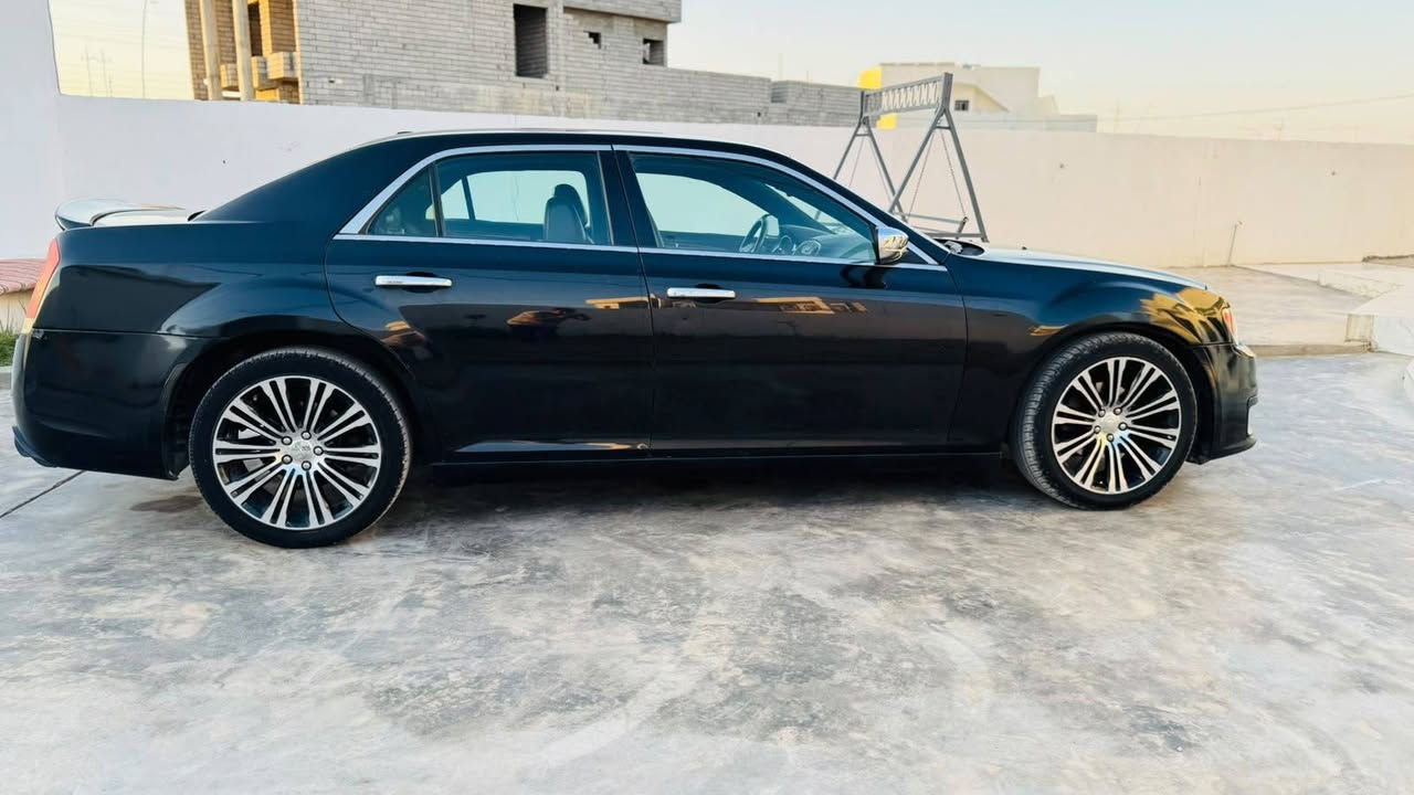 السلام عليكم للبيع سياره اوبامه ادوات موديل 2013 محدثه موديل 2020 السياره بيه بس صدرها الامامي بيه تعب فقط الباقي كله شرط مايعوزه شي محرك وكير شرط تبريد ثلج تدفئى نار كشانه كهرباء السياره جاهز 
السعر ب55 وبيه مجال ويرهم مراوس بمكصوص فقط حسب القناعه مكان السياره الشرقاط الاتصال عله الرقم ملاحظة دين مابيع نقد فقط 
***********
