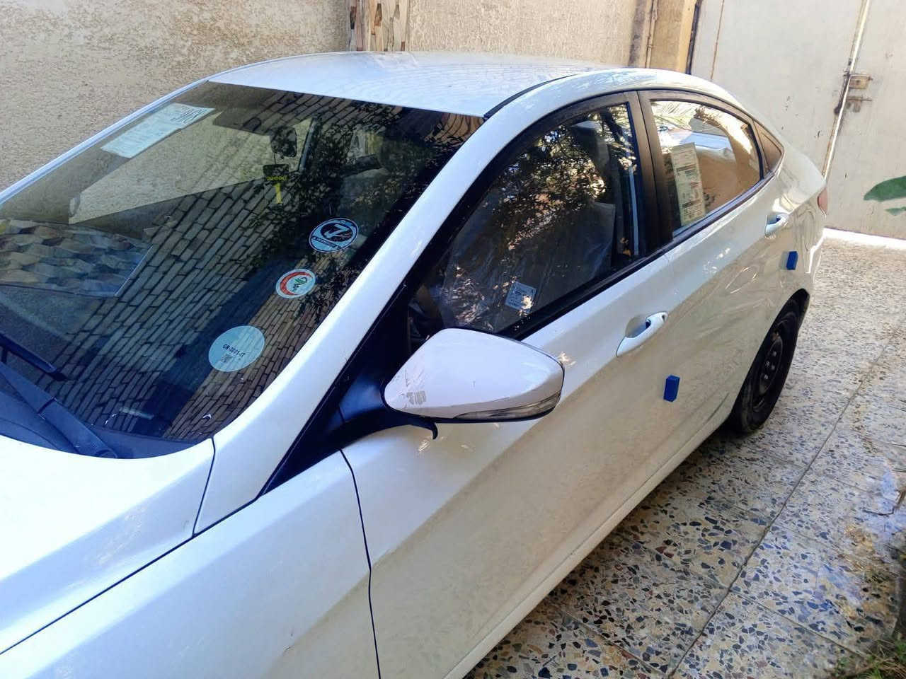 السلام عليكم 
اكسنت خليجي موديل 2017
كير محرك حدادية مكفولات
تبريد ثلج 
محرك 1400 دوش 
موجود سونار موضح كلشي بي 
السعر 85 بي مجال
*********** بغداد, العراق

