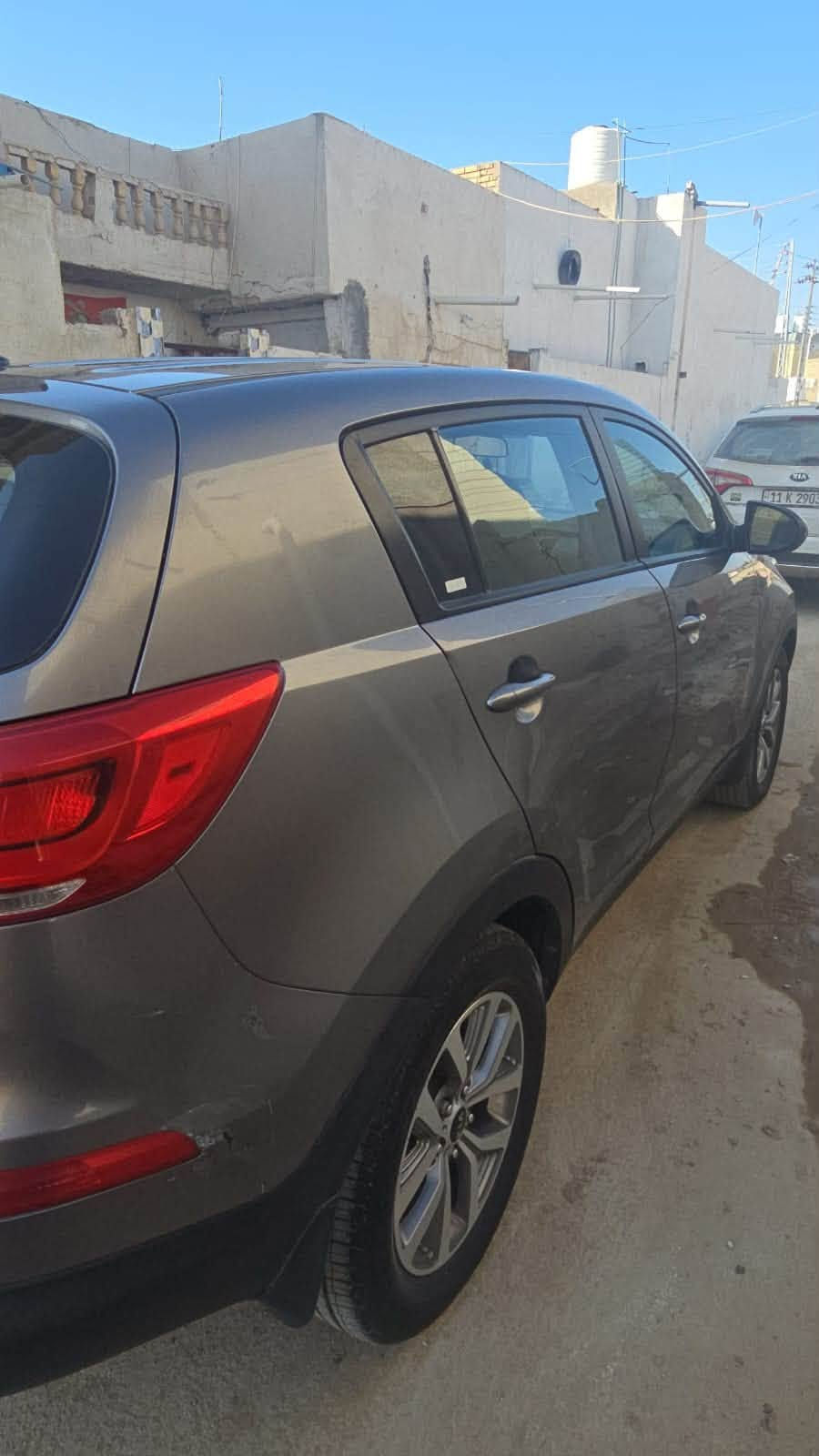 السلام عليكم￼ كيا سبورتج 15 وارد امريكي كفاله عامه 
كلين تايتل السياره منضومة  تبريد جديده  تخم تاير مداور ثاني يوم السعر 140 وبي مجال مكان السياره الغراف 
***********
