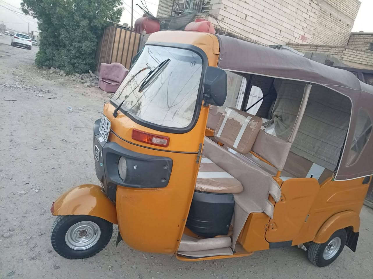 سلام عليكم تكتك لل بيع مديل 21 شهر 12 تكتك نضيفه مكاني بغداد كماليه شارع مصرف سعر 8ونص ***********//***********
