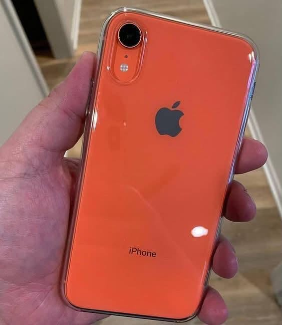 السلام عليكم للبيع ‏iPhone Xʀ
بطاريه 83🔋
الجهاز بلادي مامفتوح ✅
64gb 
فيس ايدي شغال 
كامرات
صوت 
لاقطه
سبيكر 
سماعت 
مكفول الجهاز 
نضافه 100:100
للبيع بسعر 180وبي مجال 
للتصل ***********
مكاني تكريت
